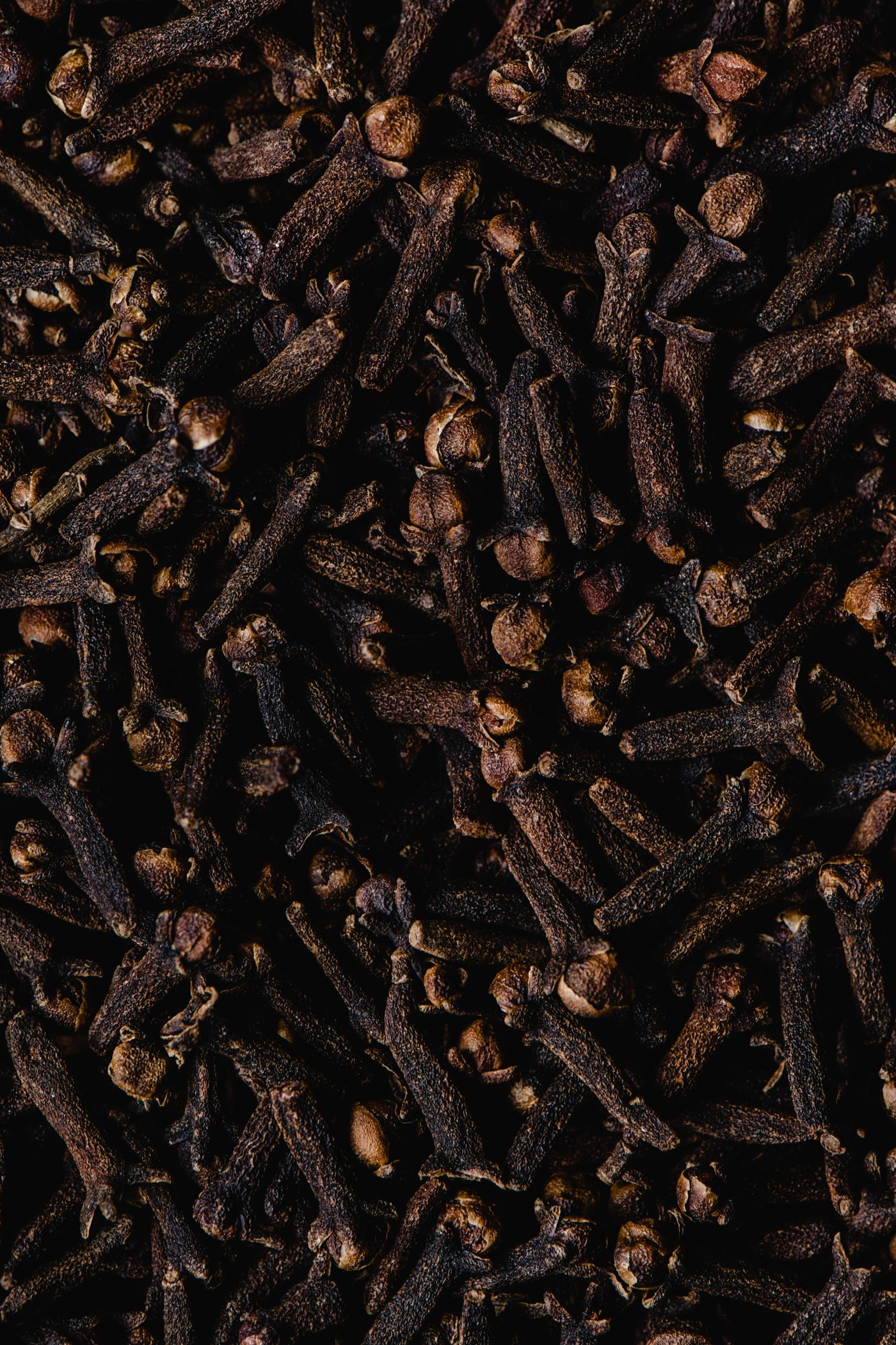 Clove, the botanical source of courage blend