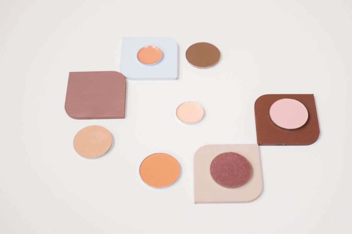 Cream Contour Stick - private label OEM manufacturing in Malaysia
