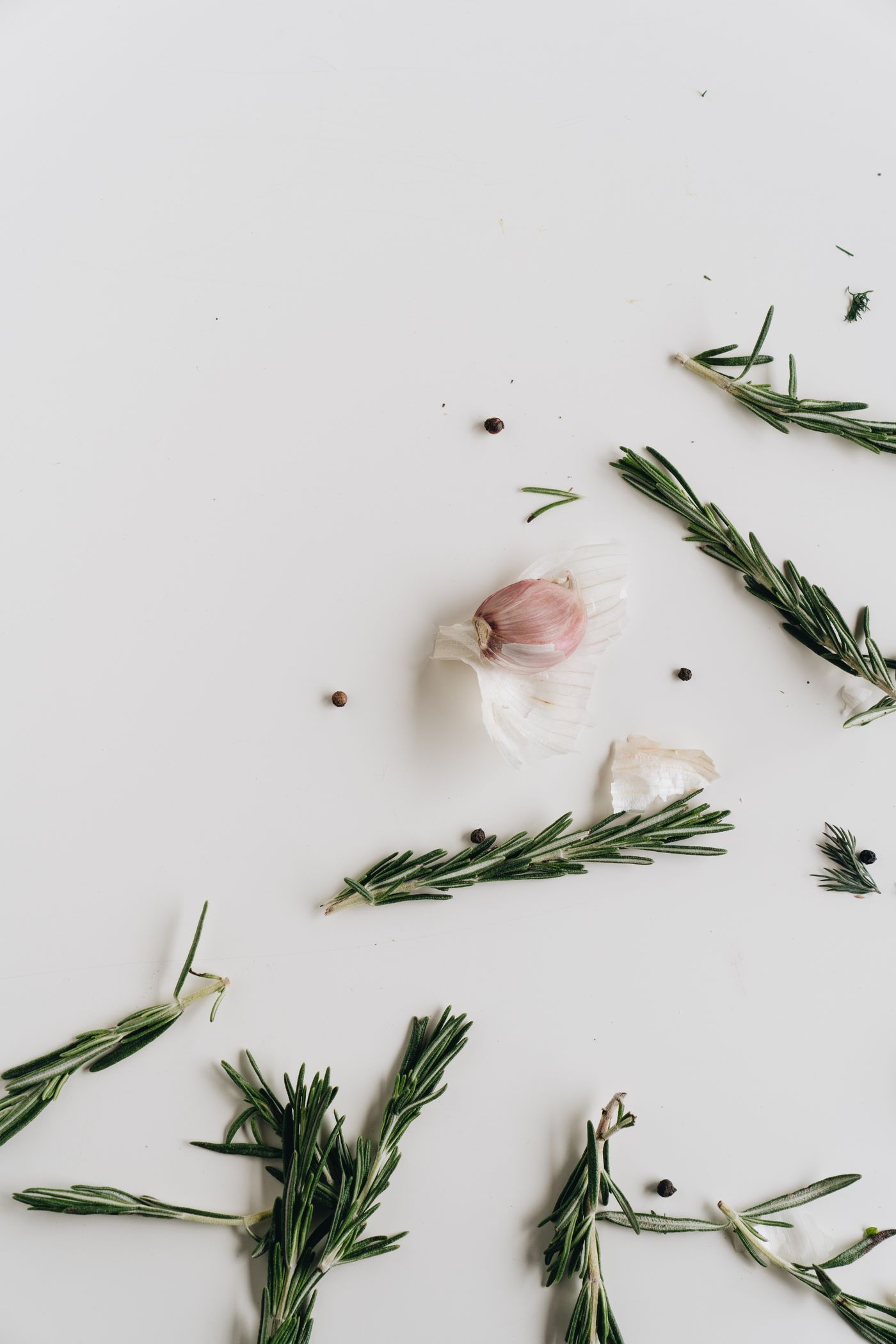Rosemary, the botanical source of focus & clarity blend