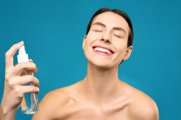 Using Rose Petal Body Mist