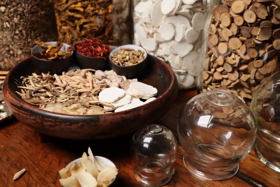 dried roots herbs bowl