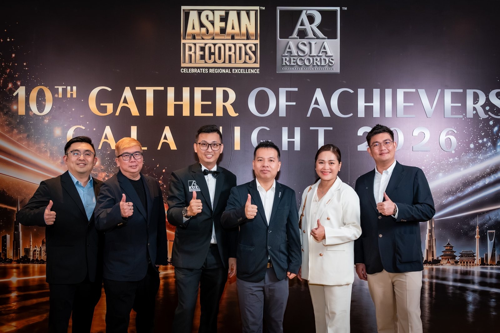 The ORIZI Group delegation at the 10th Gather of Achievers Gala Night, Hyatt Regency Kuala Lumpur.